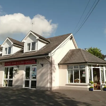 Ryehill Hotel Ennis